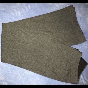Express Columnist Gray (Black + White) Pants 4R EC